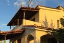 Beautiful and spacious villa, just a 100m from the beach