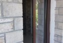 Beautiful new-built stone villa next to the sea 