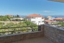 Beautiful new-built stone villa next to the sea 