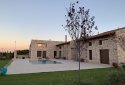 ideal investment project to run out as airbnb project and properties with communal swimming pool with good rental return