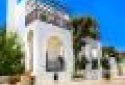 Lovely two bedroom maisonette apartment with shared pool