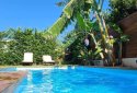 Luxurious villa with pool 