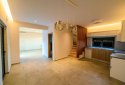 Luxury detached houses close to the airport