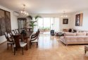 Sea view luxuriously renovated and furnished property