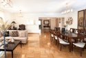 Sea view luxuriously renovated and furnished property